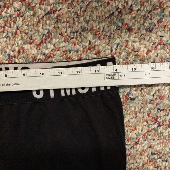 Gymshark Black High Waisted Logo Waistband Capri Leggings Size Small - Picture 6 of 9